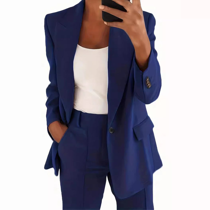 Women high-waisted straight-cut suit trousers with crease Mune Fashion