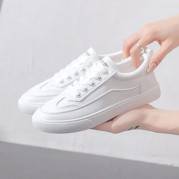Women's Minimalist Platform Sneakers made of Textile with Padded Shaft and Profiled Rubber Sole Mune Fashion