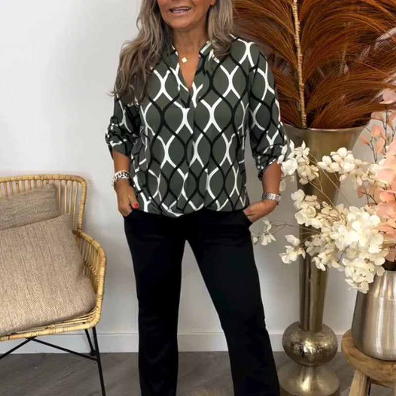 Ladies casual long tunic with V-neck three-quarter sleeves side pockets and geometric chain print Mune Fashion