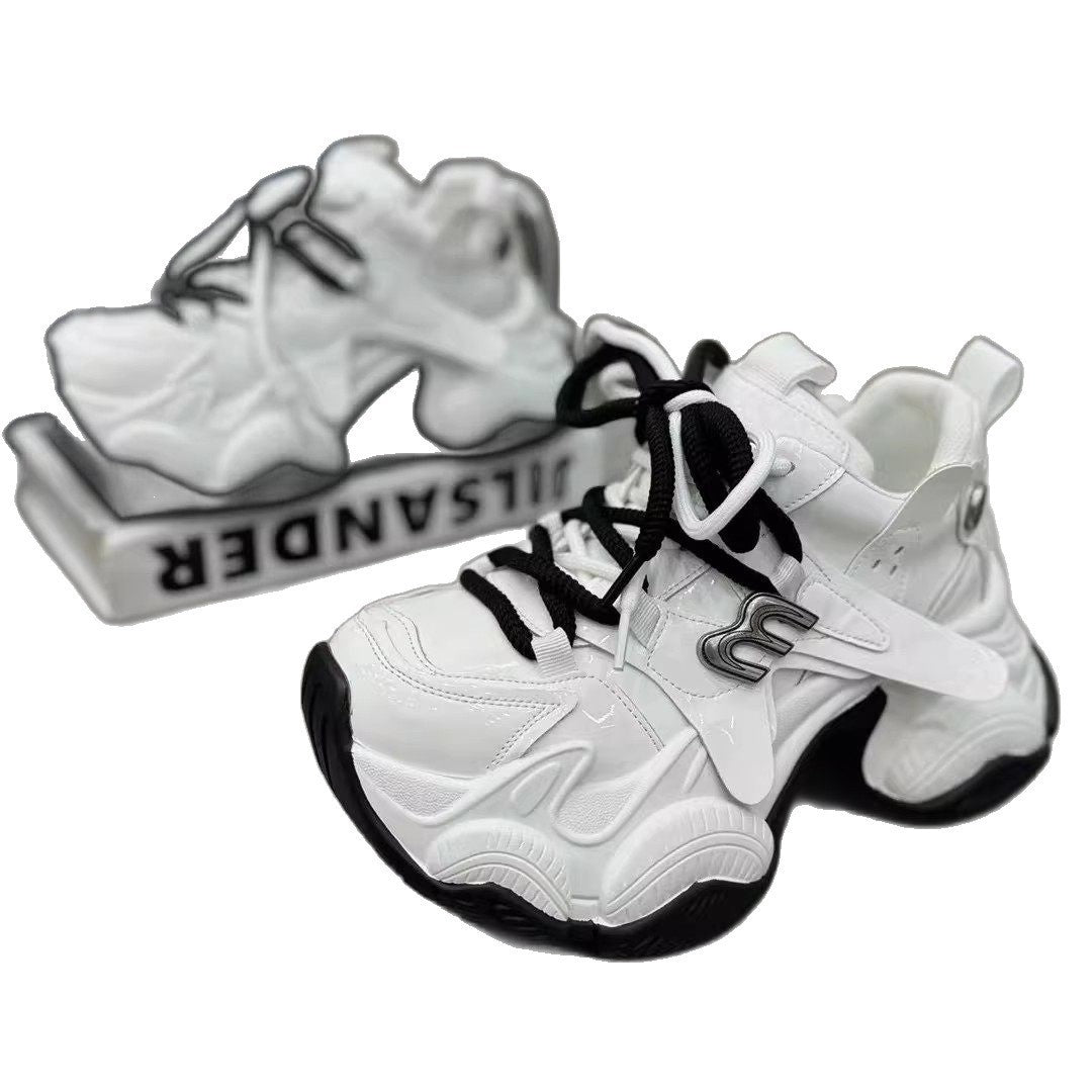 Women Trendy Chunky Sneakers with breathable mesh upper and innovative cushioning Mune Fashion