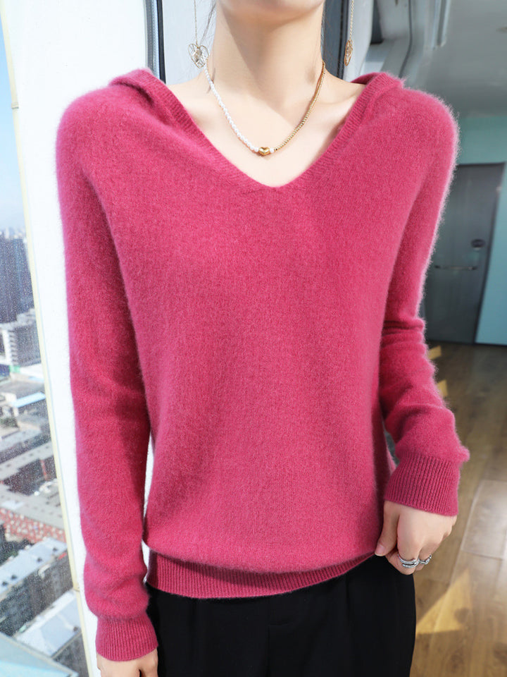 Women Cozy Hooded Sweater in Angora Look with Fine Ribbed Band Mune Fashion