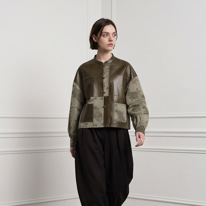 Women's short jacket in leather look and jacquard with stand-up collar Mune Fashion
