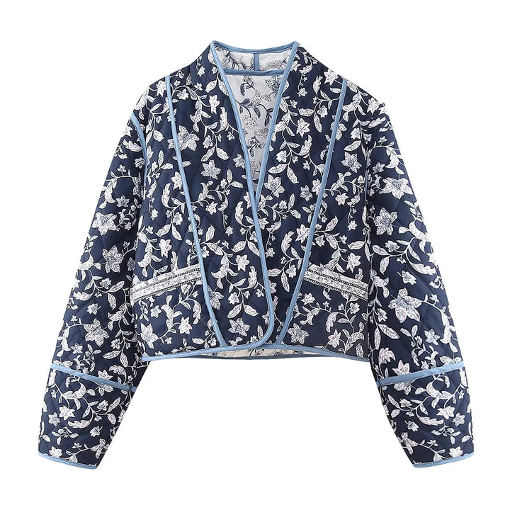 Ladies' quilted short reversible kimono jacket with floral all-over quilting, open V-neck and contrasting piping Mune Fashion