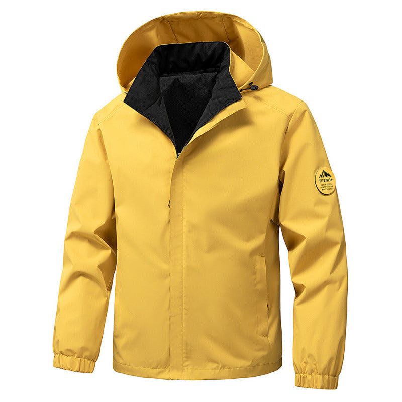 Men's technical hooded softshell jacket with adjustable hood and utility pockets Mune Fashion