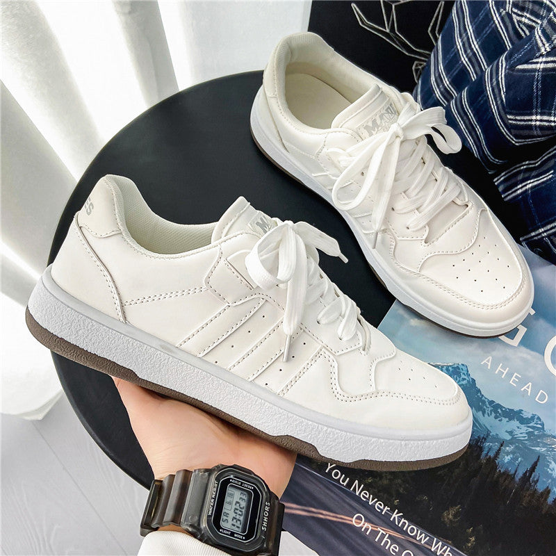 Unisex Classic Low-Top Casual Sneakers made of smooth synthetic leather with padded insole and sturdy cup sole profile Mune Fashion