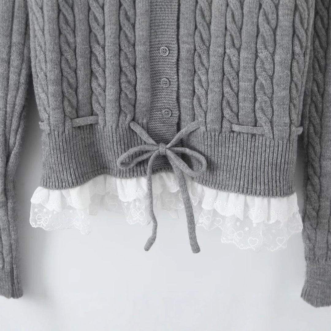Women's cardigan with cable pattern, button placket, and lace frill Mune Fashion