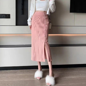 Ladies Elegant and sophisticated knitted skirt with side slit Mune Fashion