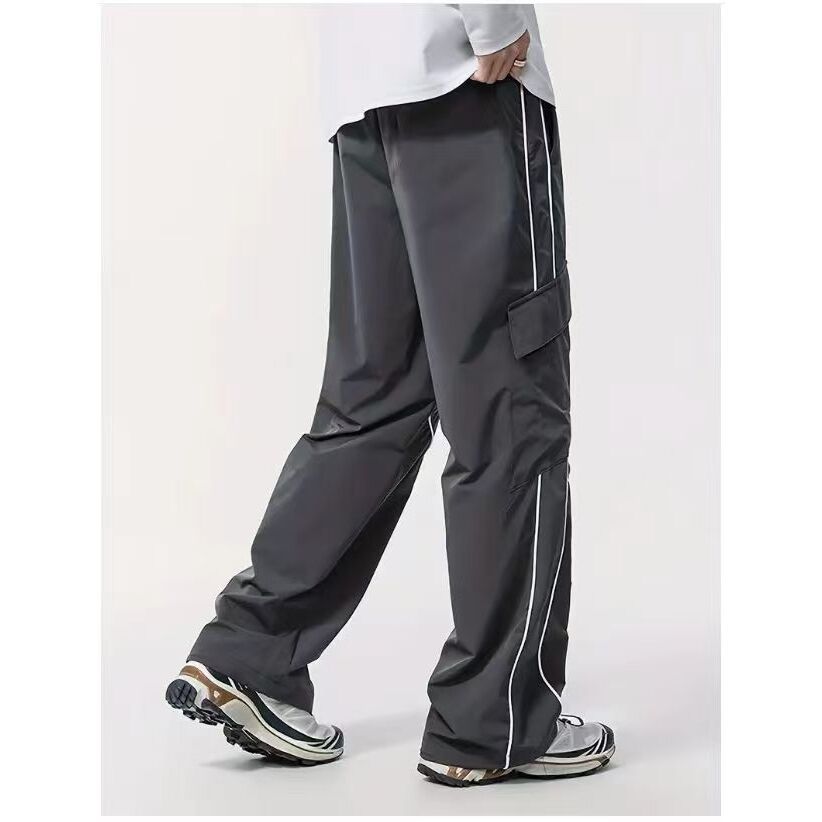 Men's Multifunctional Cargo Pants with Horizontal Contrast Seams Mune Fashion