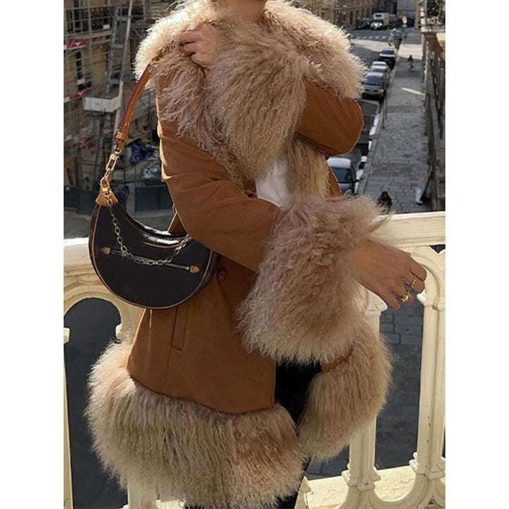 Women's Oversized Coat with Luxurious Faux Fur Mune
