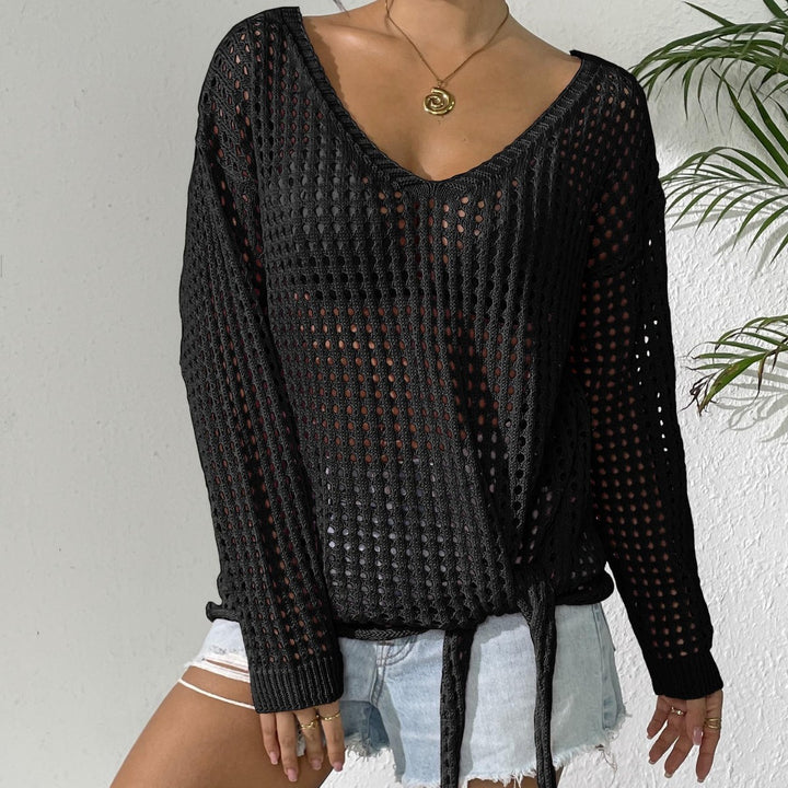 Women's airy knit sweater with V-neck and decorative knot Mune Fashion