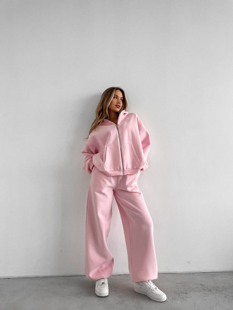 Women's Loungewear Set Mune Fashion: Oversized Zip Hoodie with Hood and Wide High-Waist Sweatpant made of Soft Fleece