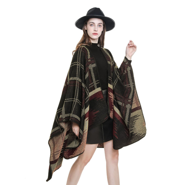 Women's coarse-woven ruana overlay made of a wool blend with structured check weaving Mune Fashion