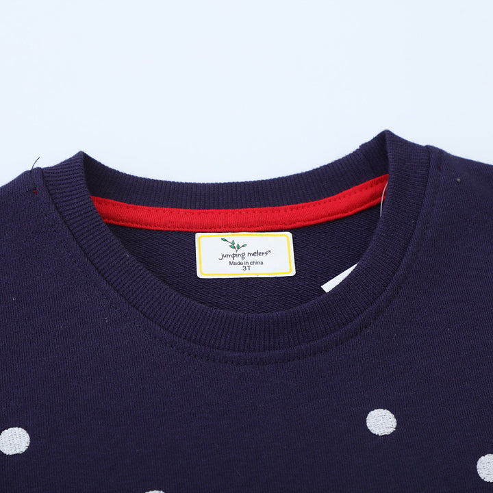 Boys sweatshirt with cheerful tractor and Christmas motif Mune Fashion