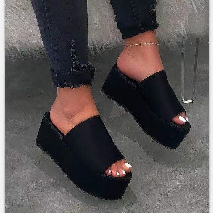 Women's platform mules with camouflage pattern and high wedge sole Mune Fashion