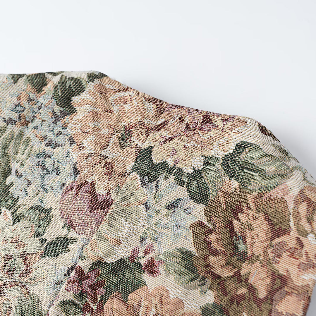 Women's elegant brocade waistcoat with floral jacquard texture, decorative buttons, and lace trim Mune Fashion