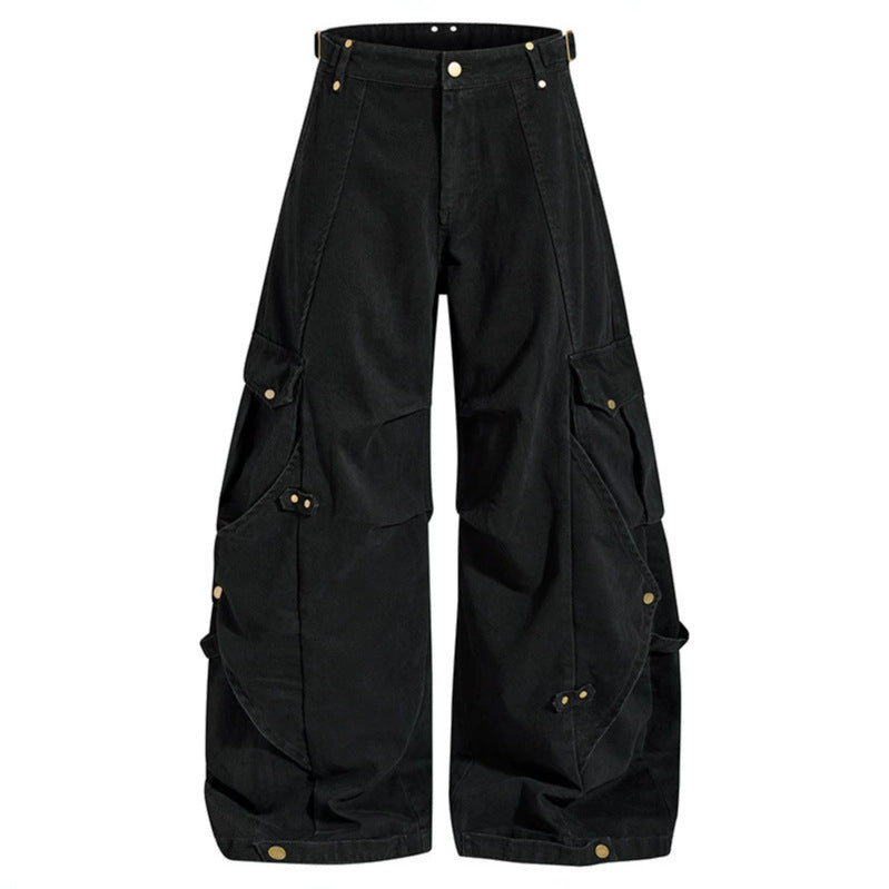 Women wide cargo culotte pants with adjustable straps, large flap pockets, and balloon silhouette Mune Fashion