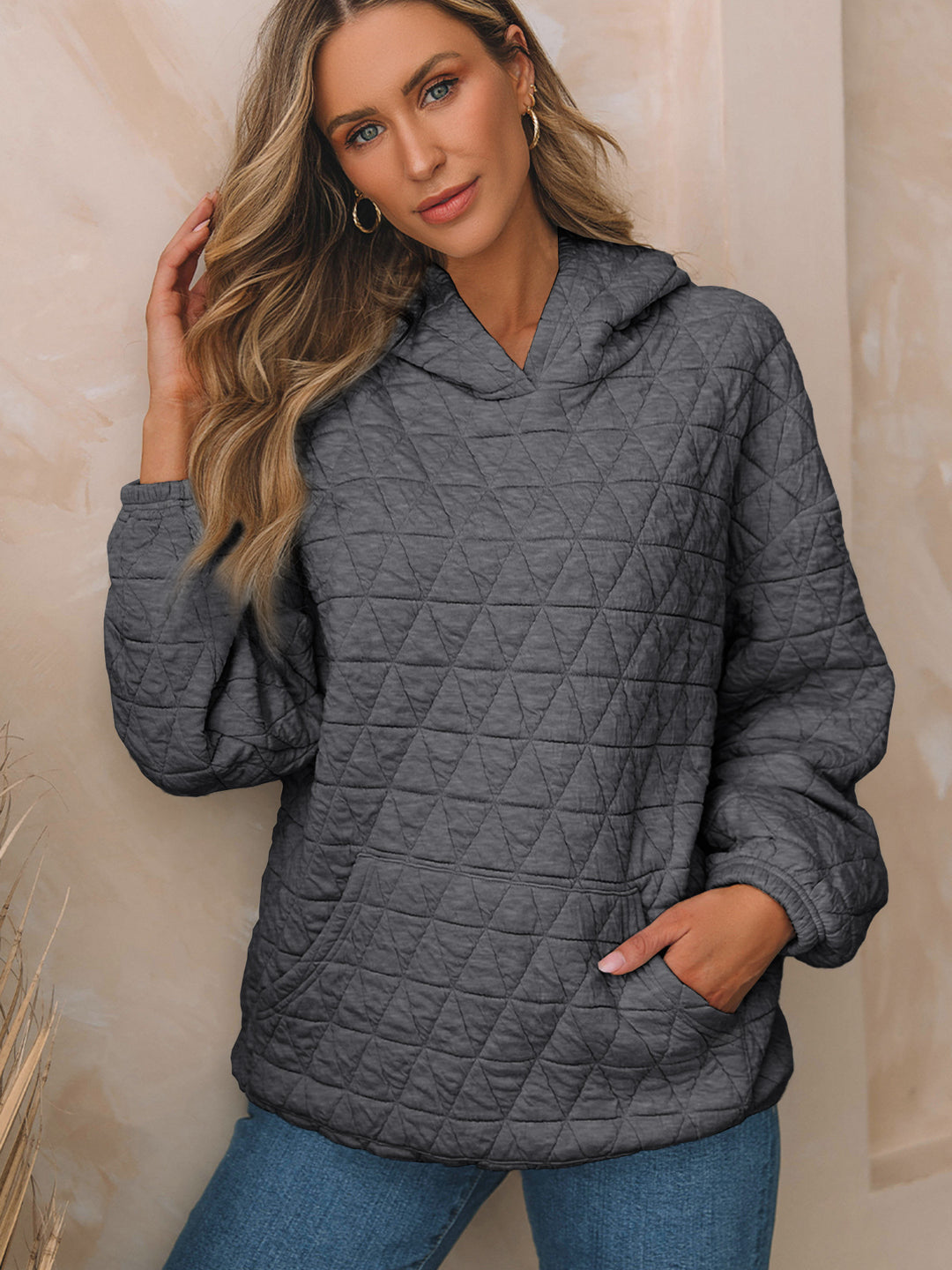 Women's Padded Quilted Hoodie with Kangaroo Pocket Mune Fashion