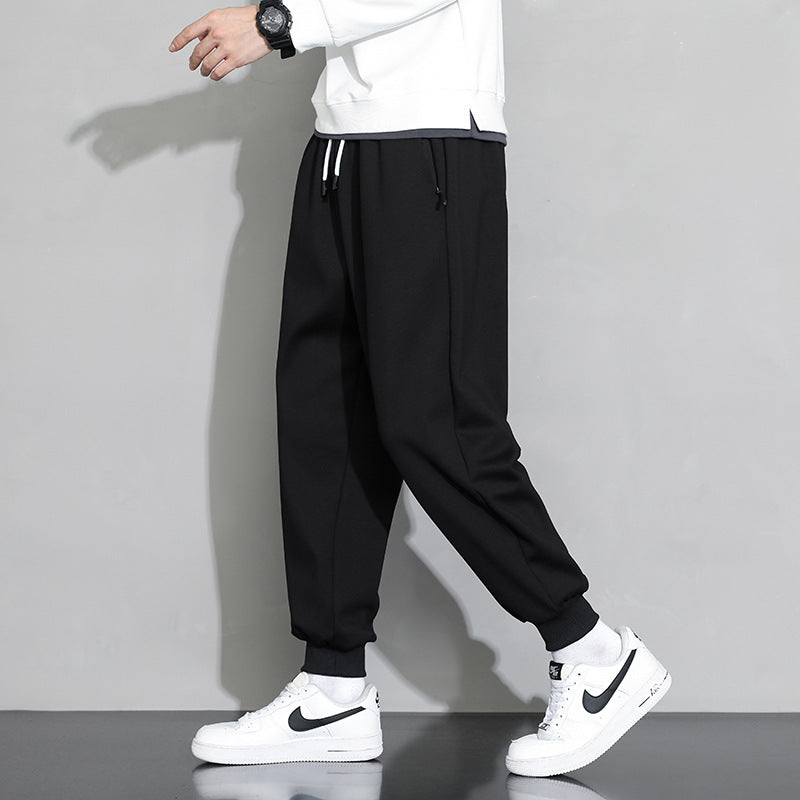 Men's sporty and comfortable joggers