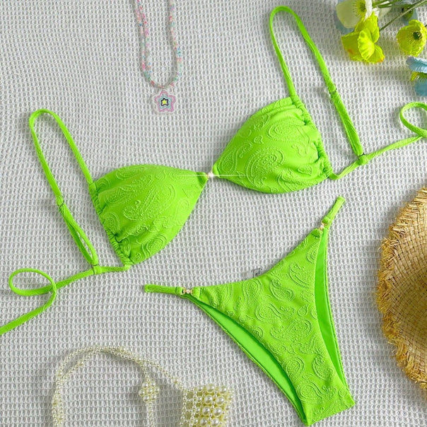 Women's triangle bikini with intricate paisley print Mune Fashion