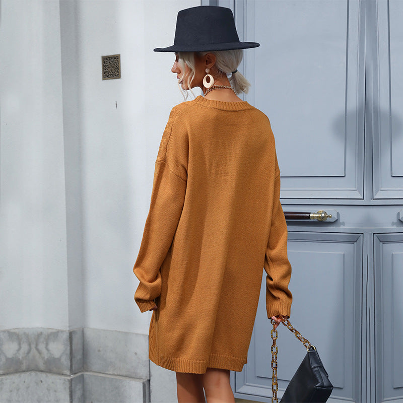 Women’s knitted dress with cable pattern, casual oversized fit, and waist belt Mune Fashion