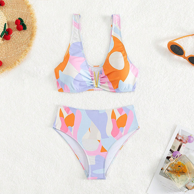 Women's High-Cut Bikini Set with Fashionable V-Neck Mune Fashion