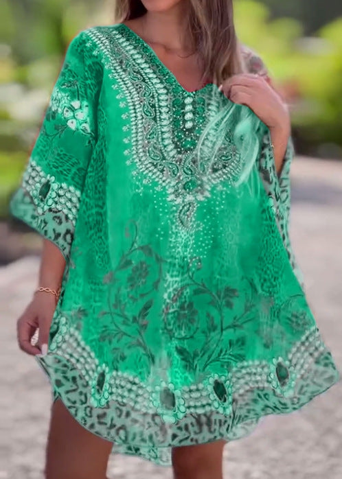 Women's short tunic kaftan with embellished V-neck and floral-animal border Mune Fashion