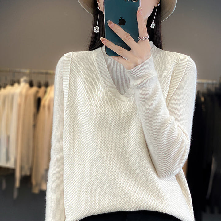 Ladies Oversize Knit Vest with Deep V-Neck and Fine Structure Mune Fashion