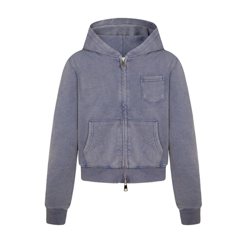 Ladies short-cut hooded zip jacket made of garment-dyed cotton fleece with chest pocket Mune Fashion