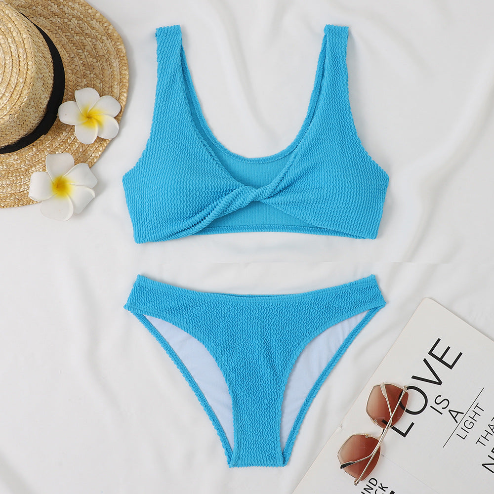Women's bikini set with twist design and high waist Mune Fashion