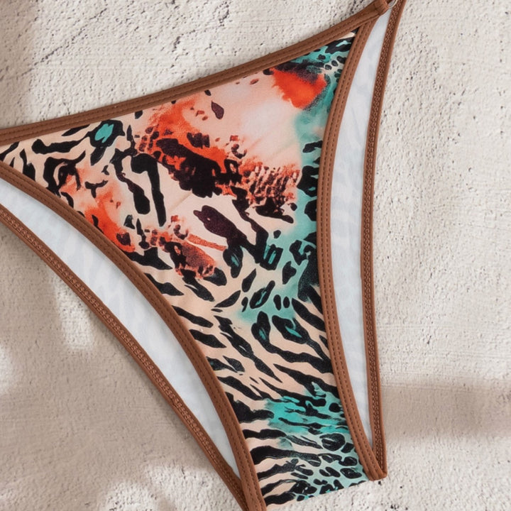 Women's triangle bikini with animal print Mune Fashion