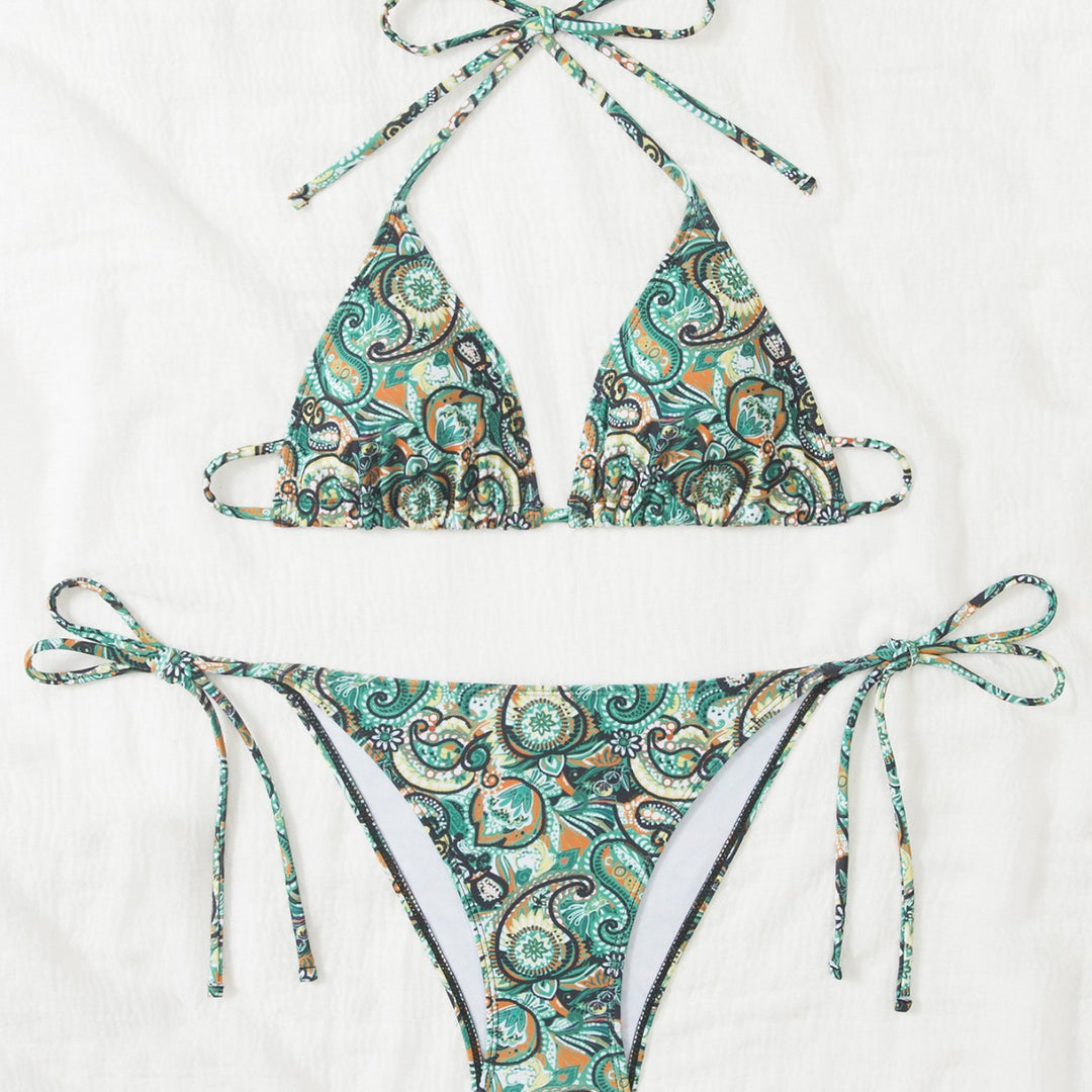 Women Playful Triangle Bikini with Band Details Mune Fashion