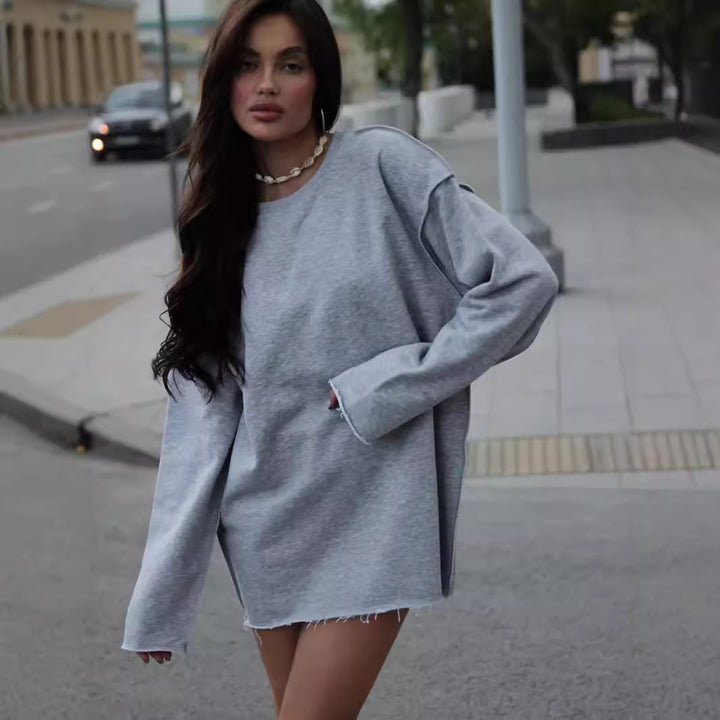 Women Oversize Sweatshirt with Raw Hem and Dropped Shoulders Mune Fashion