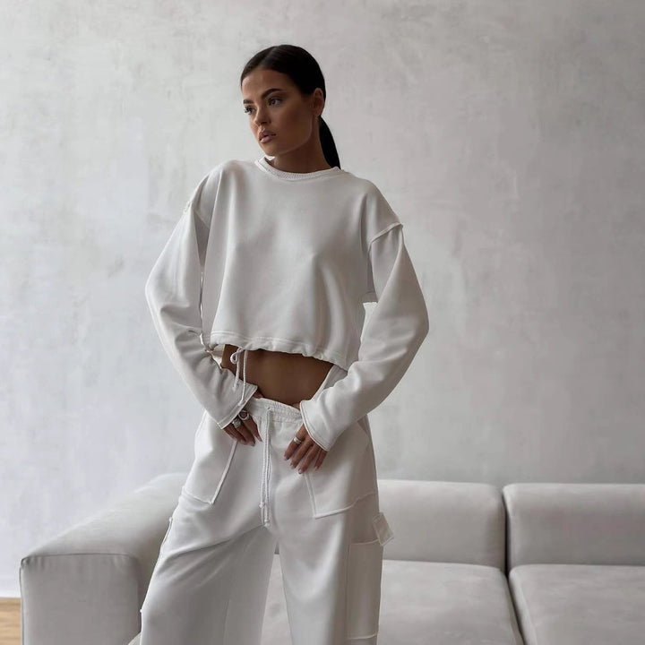 Women's Short Drawstring Sweatshirt with Ribbed Hem and Casual High-Waist Jogging Pants Mune Fashion