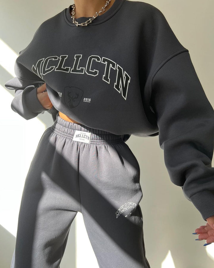 Women's Oversized College Sweatshirt and High-Waist Jogger Set in French Terry Mune Fashion