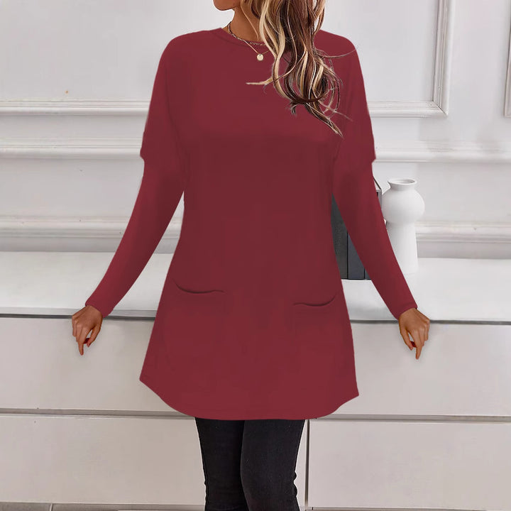 Women's Longline Fine Knit Tunic with Round Neckline and Patch Pockets Mune Fashion