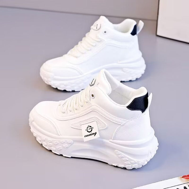 Women’s sporty high-top sneakers with cushioning sole and robust profiling Mune Fashion