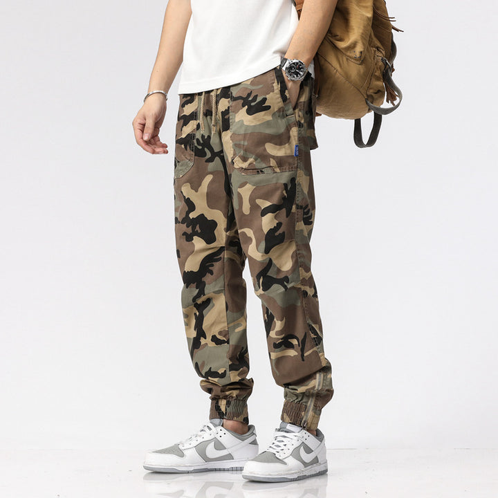 Herren Camouflage-Cargo-Joggerhose mit Tunnelzug, Mehrfachtaschen und gerippten Beinabschlüssen Mune Fashion