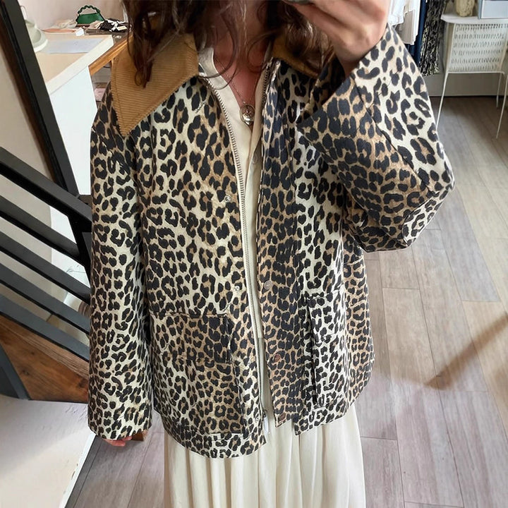 Women's Oversize Field Jacket with Leopard Print and Contrasting Cord Collar Mune Fashion
