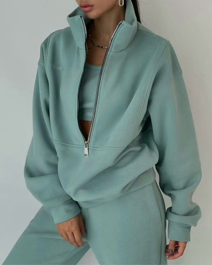 Women's Oversized Half-Zip Sweatshirt with Stand-Up Collar and Matching High-Waist Jogging Pants Mune Fashion