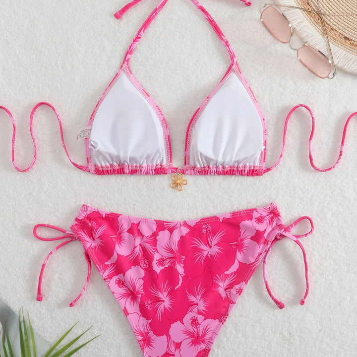 Women Triangle Bikini with playful floral print Mune Fashion