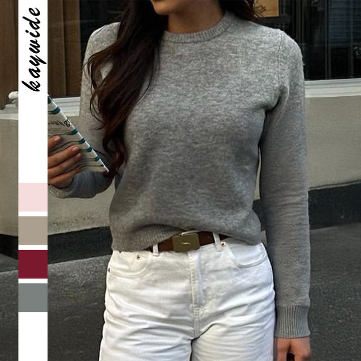 Women short cut fine knit sweater with wide boat neckline and ribbed cuffs Mune Fashion