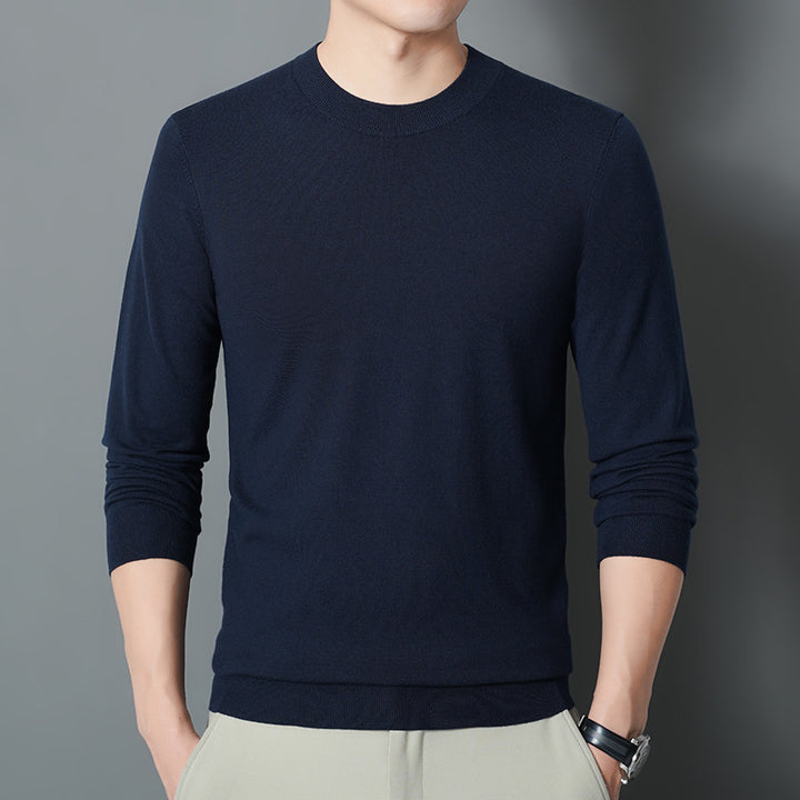 Men's fine round neck sweater made of fine knit with a narrow silhouette Mune Fashion