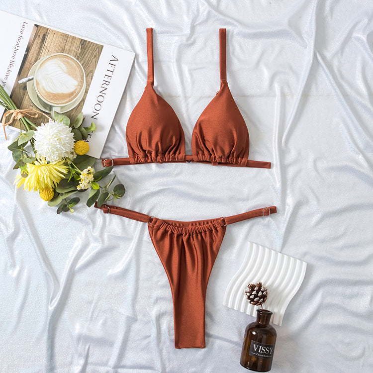 Women's triangle bikini with non-slip cut and trendy design Mune Fashion