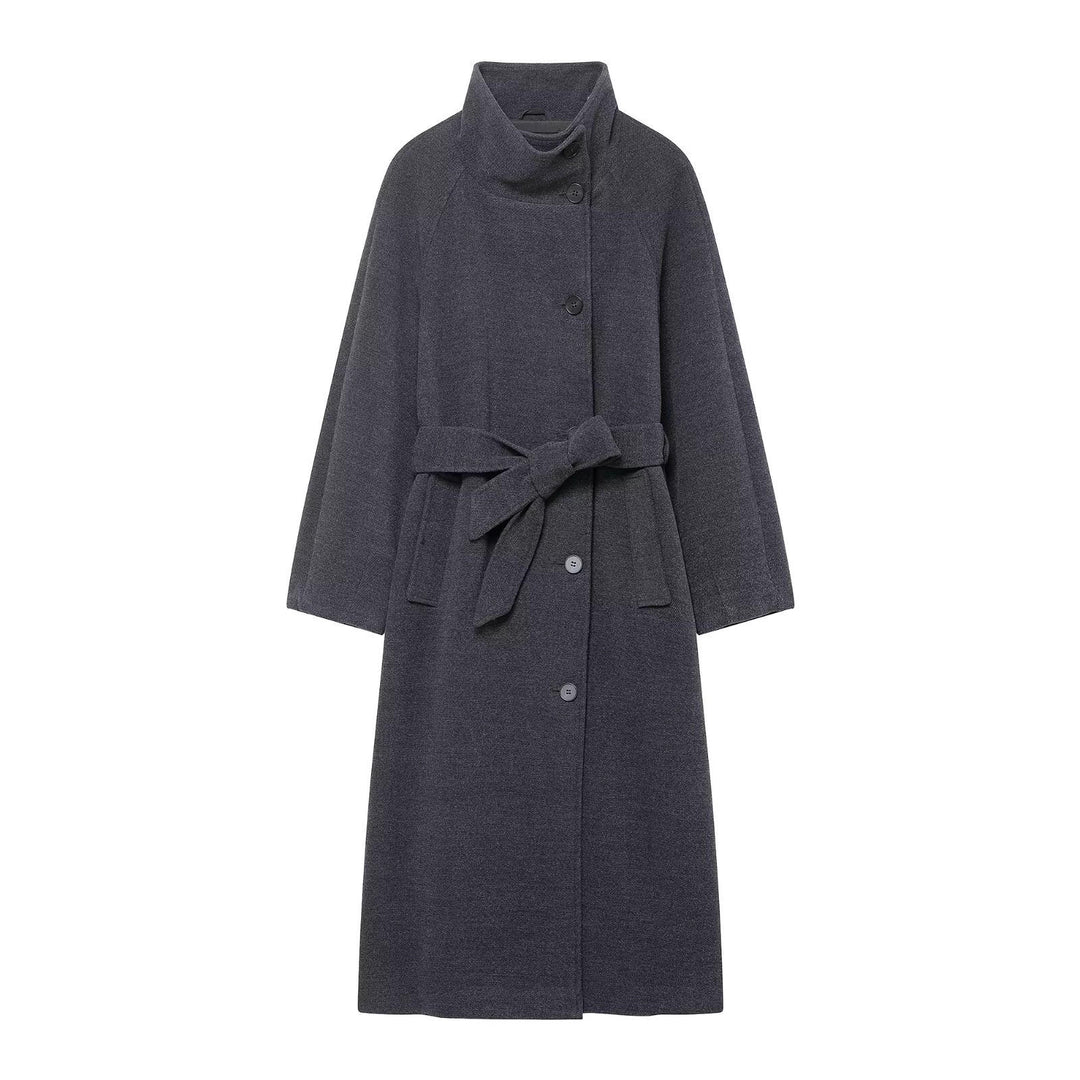 Ladies wool coat with waist belt, stand-up collar and raglan sleeves Mune Fashion