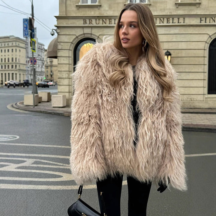 Women's short jacket made of voluminous lambskin imitation with curly structure Mune Fashion