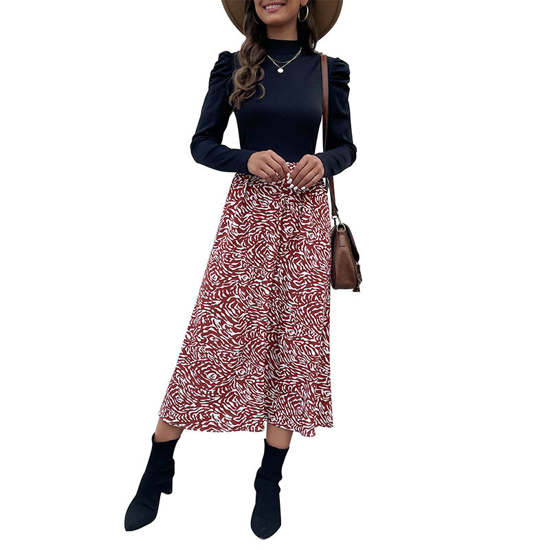 Women's A-Line Midi Skirt with High Waist, Flowing Silhouette and Abstract Print Mune Fashion