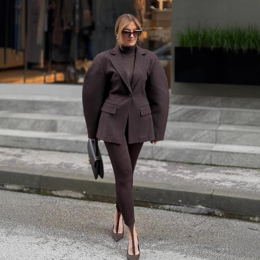 Women's Oversized Structured Blazer with Emphasized Shoulder Area and Voluminous Sleeves Mune Fashion