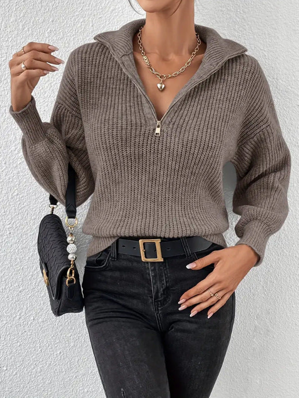 Women's Fashionable Sweater with High Collar and Zipper Mune