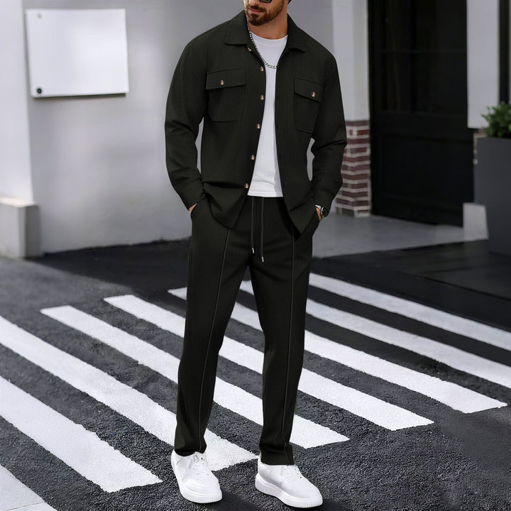 Men's Leisure Suit with Modern Check Pattern Mune