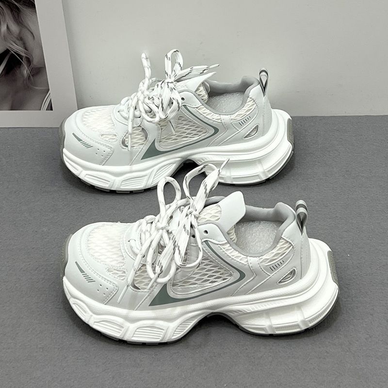 Women’s Sporty Running Sneakers with Breathable Mesh Structure and Trendy Design Mune Fashion